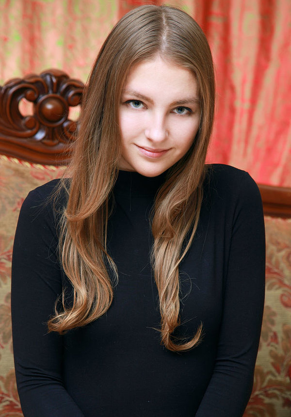 Евгения, 22 года, 4 размер груди